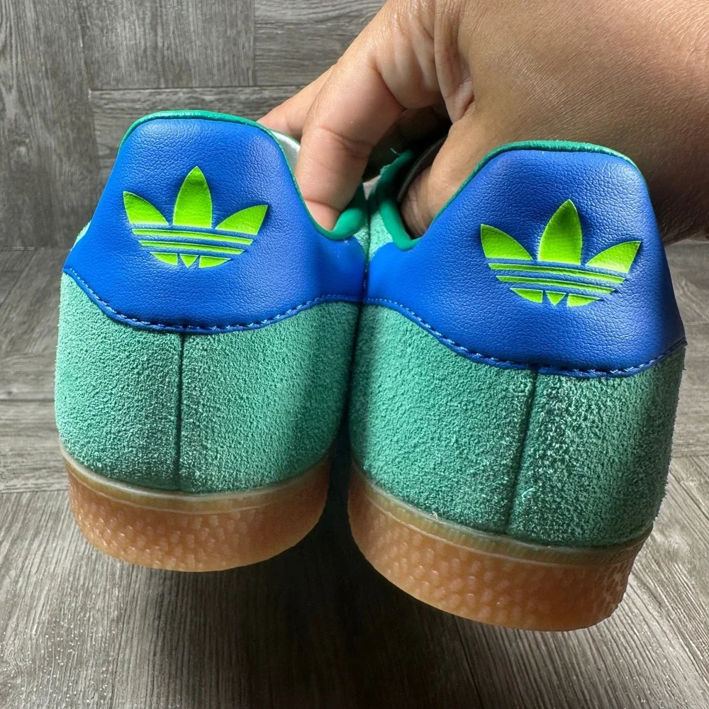 Adidas Gazelle Sneakers Women 8 Green Suede Neon Lime Gum Sole NEW JP7127